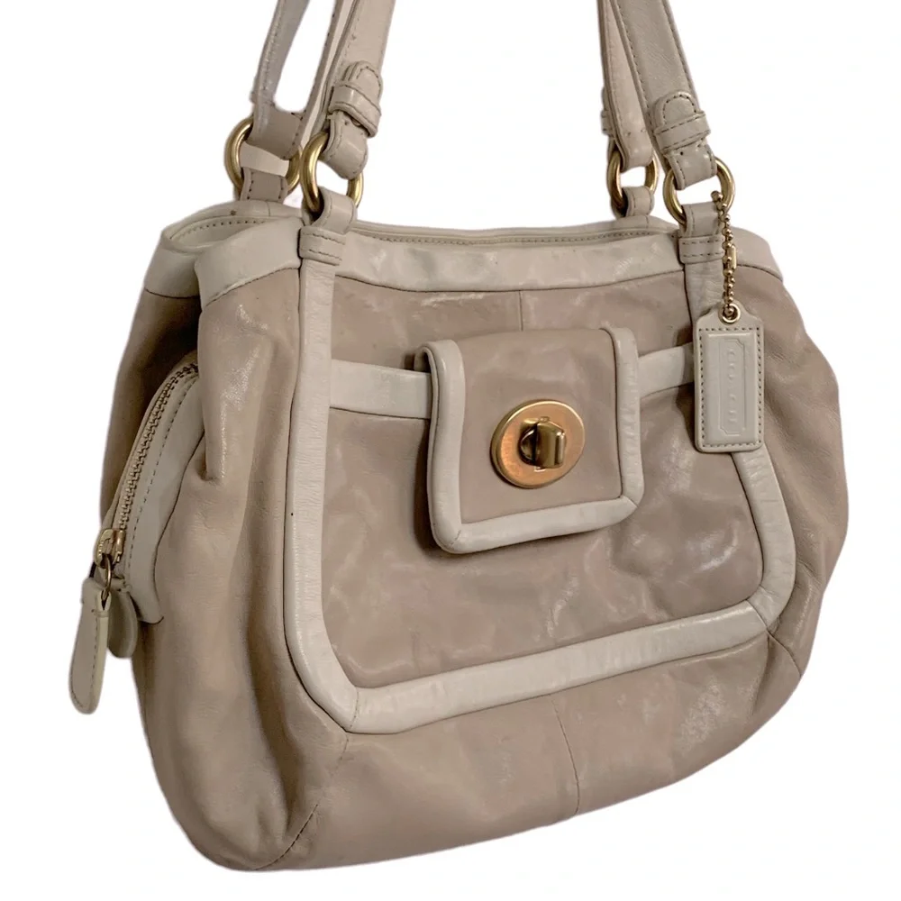 COACH Cricket Putty & White Leather 13601 Shoulder Bag - Picture 4 of 16